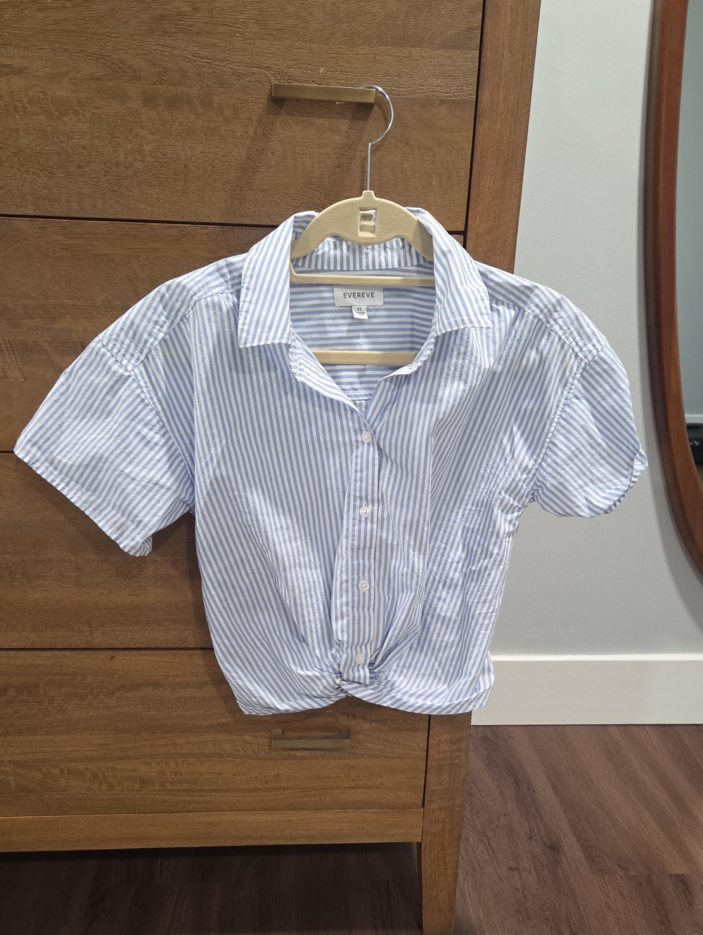 Evereve Women's Annie Waist Detail Blue White Stripe Shirt - Picture 1 of 4